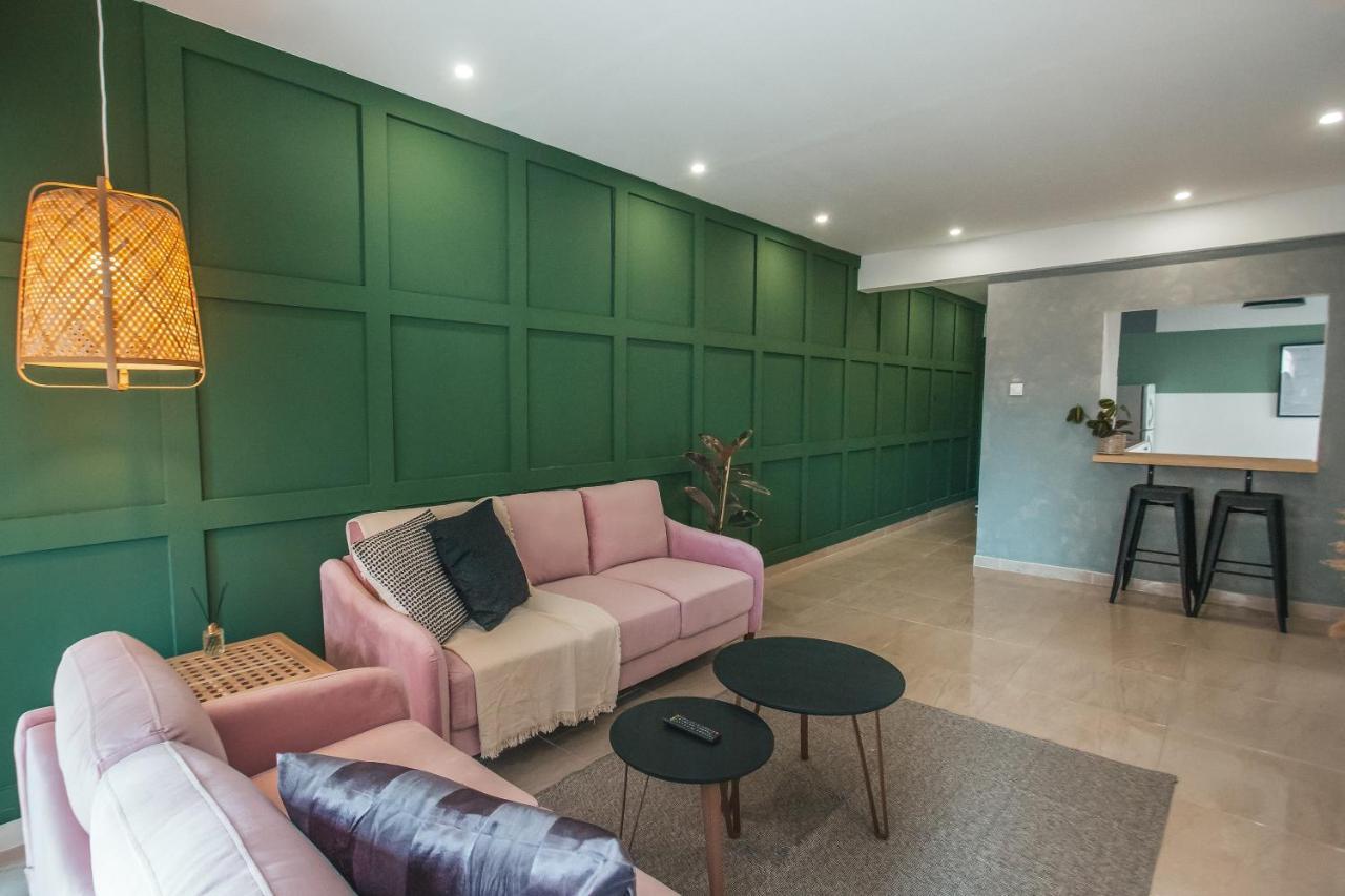The Green Apartment Larnaca Exterior photo